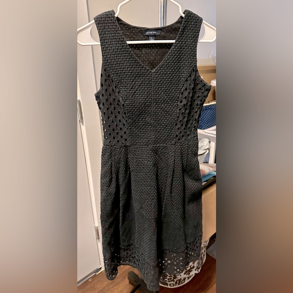 Black cotton eyelet dress w/ pockets! Lands End size 2